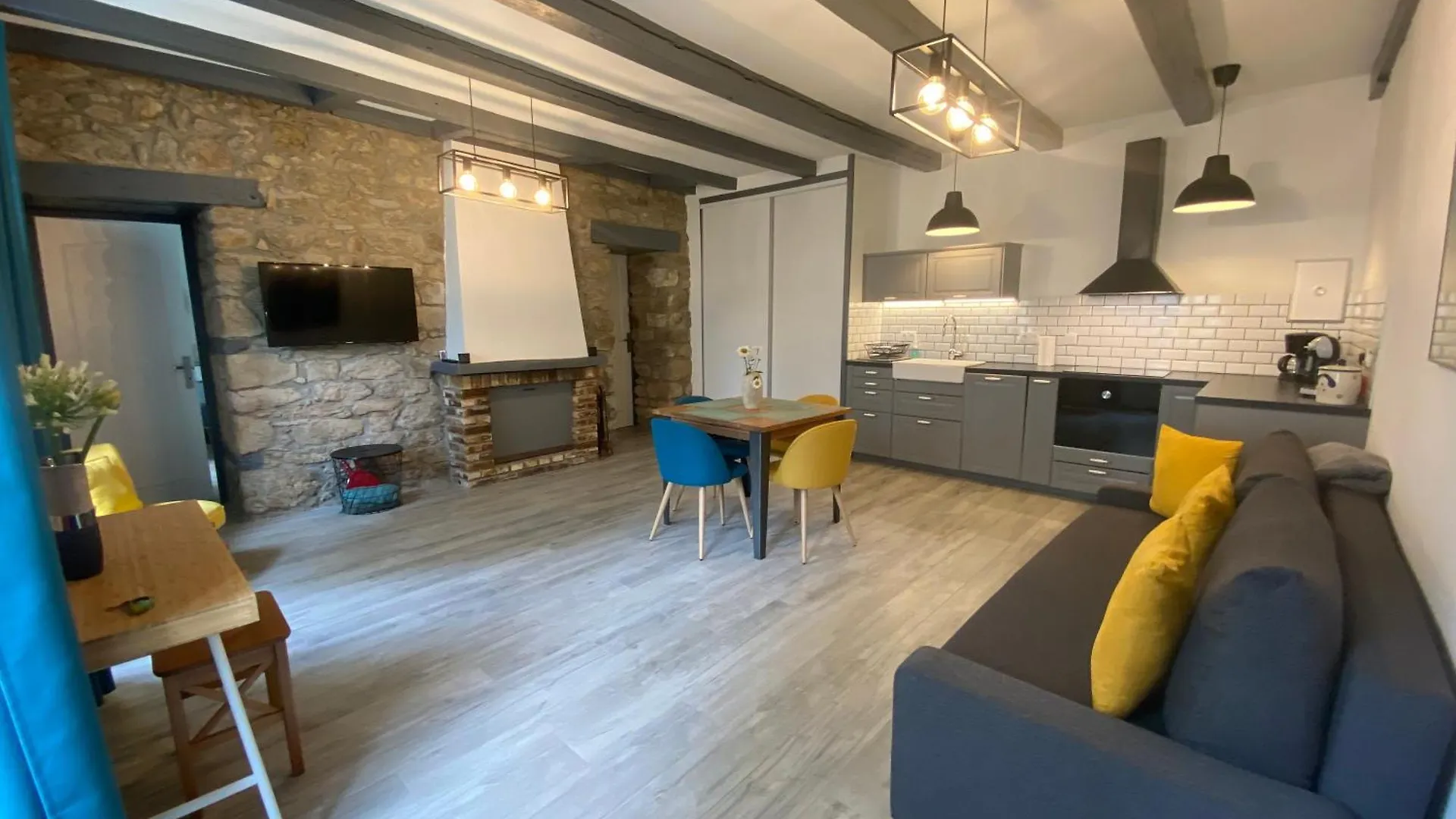 Residence Fleurie Rdc contacts