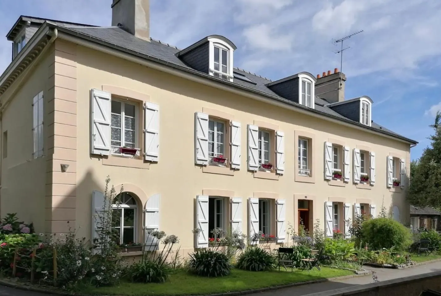 Residence Fleurie Rdc Saint-Malo 0*,